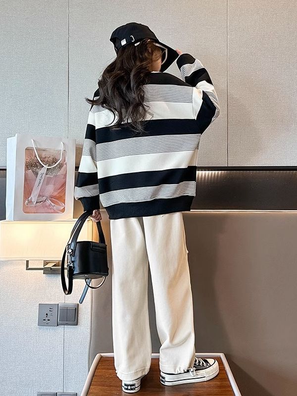 Girls' sweater Spring and Autumn 2023 new western style children's autumn fashionable clothes girls' loose top suit