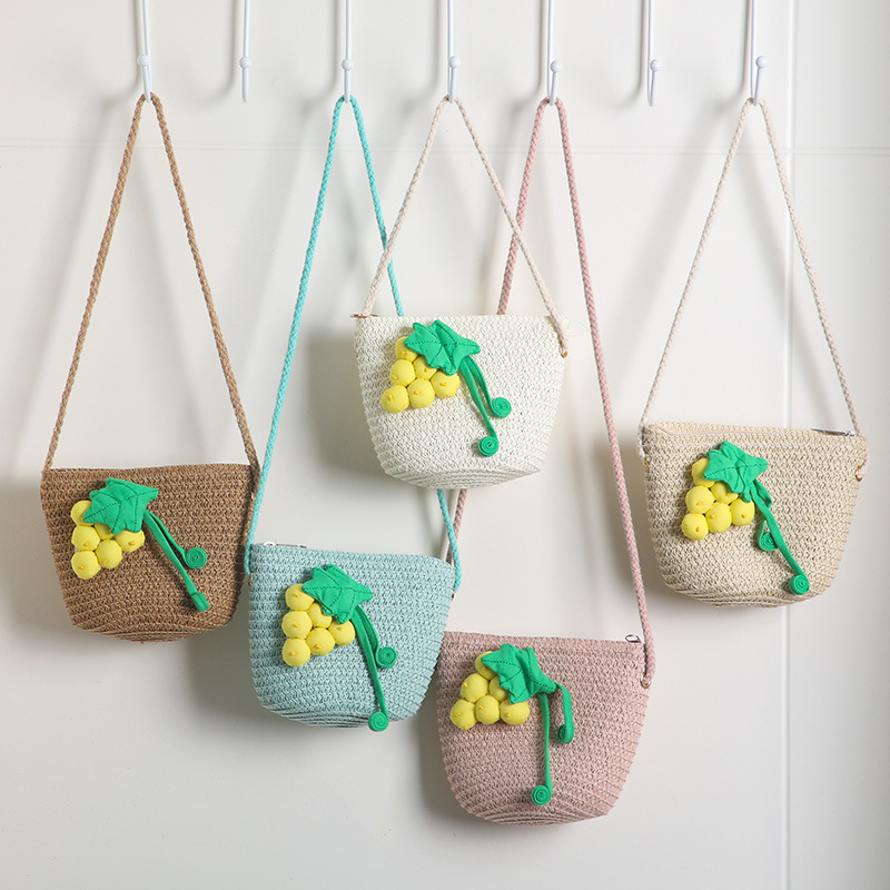 Sweet mesh flower children's mini straw bag foreign style travel outdoor play coin purse diagonal bag manufacturers