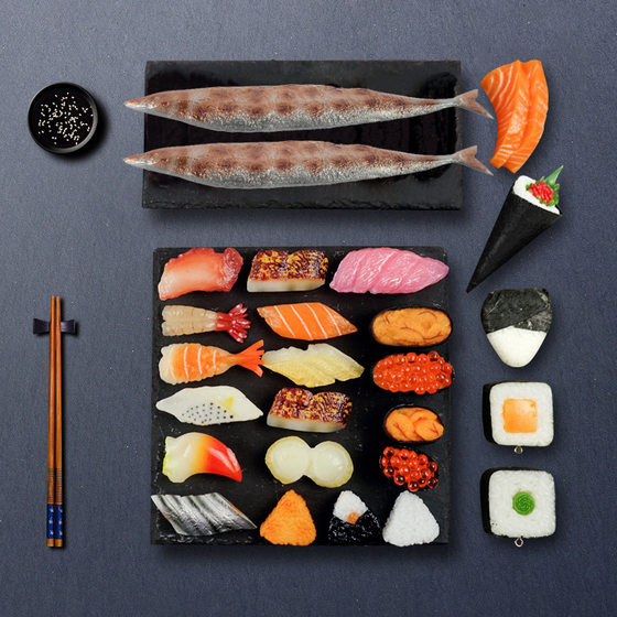 Large simulation Japanese salmon fish seed sushi rice ball food model shooting props food play ornaments wholesale