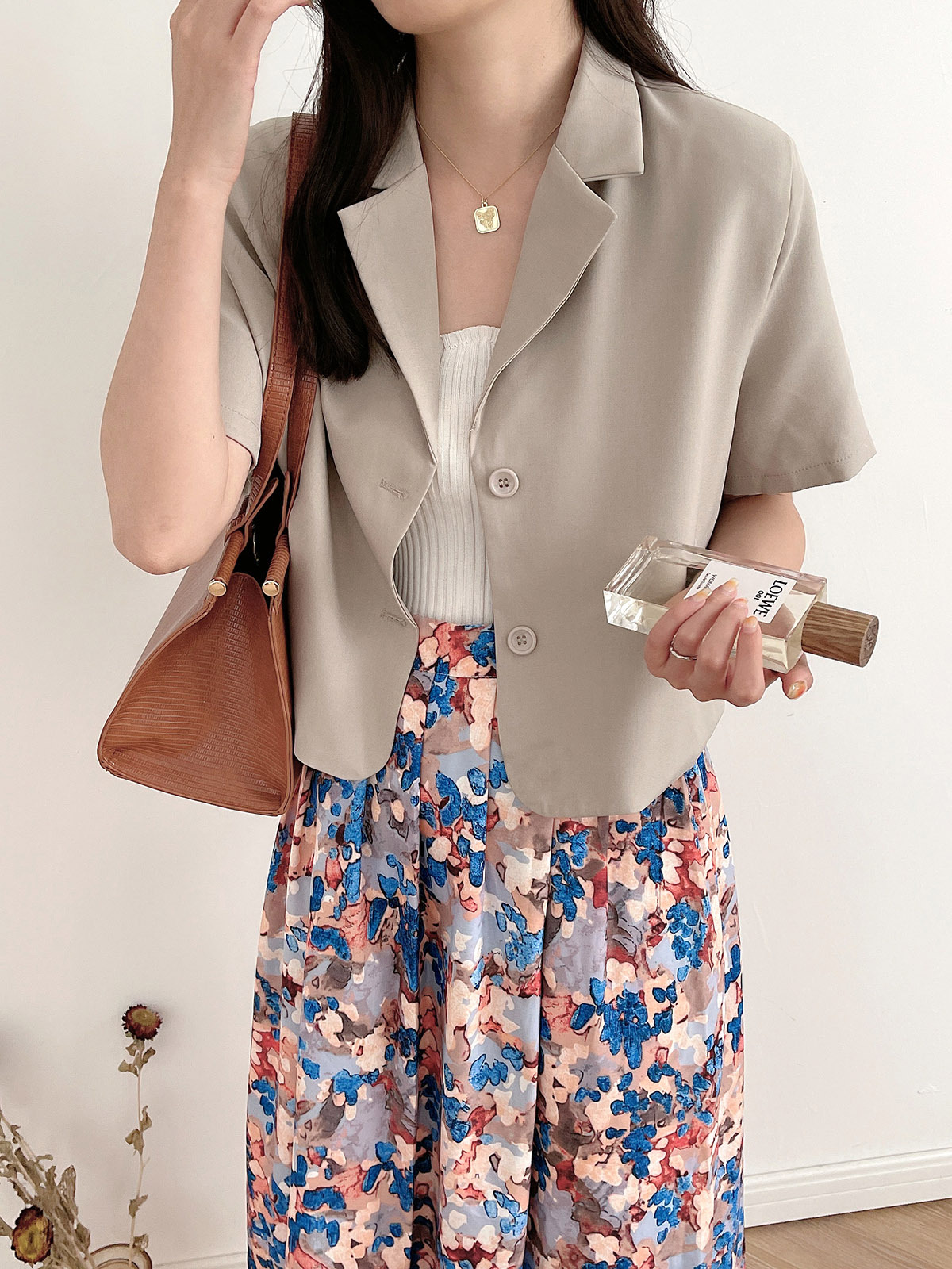 Li Zhiqi short blazer women's summer new short-sleeved design loose suit thin top 110953