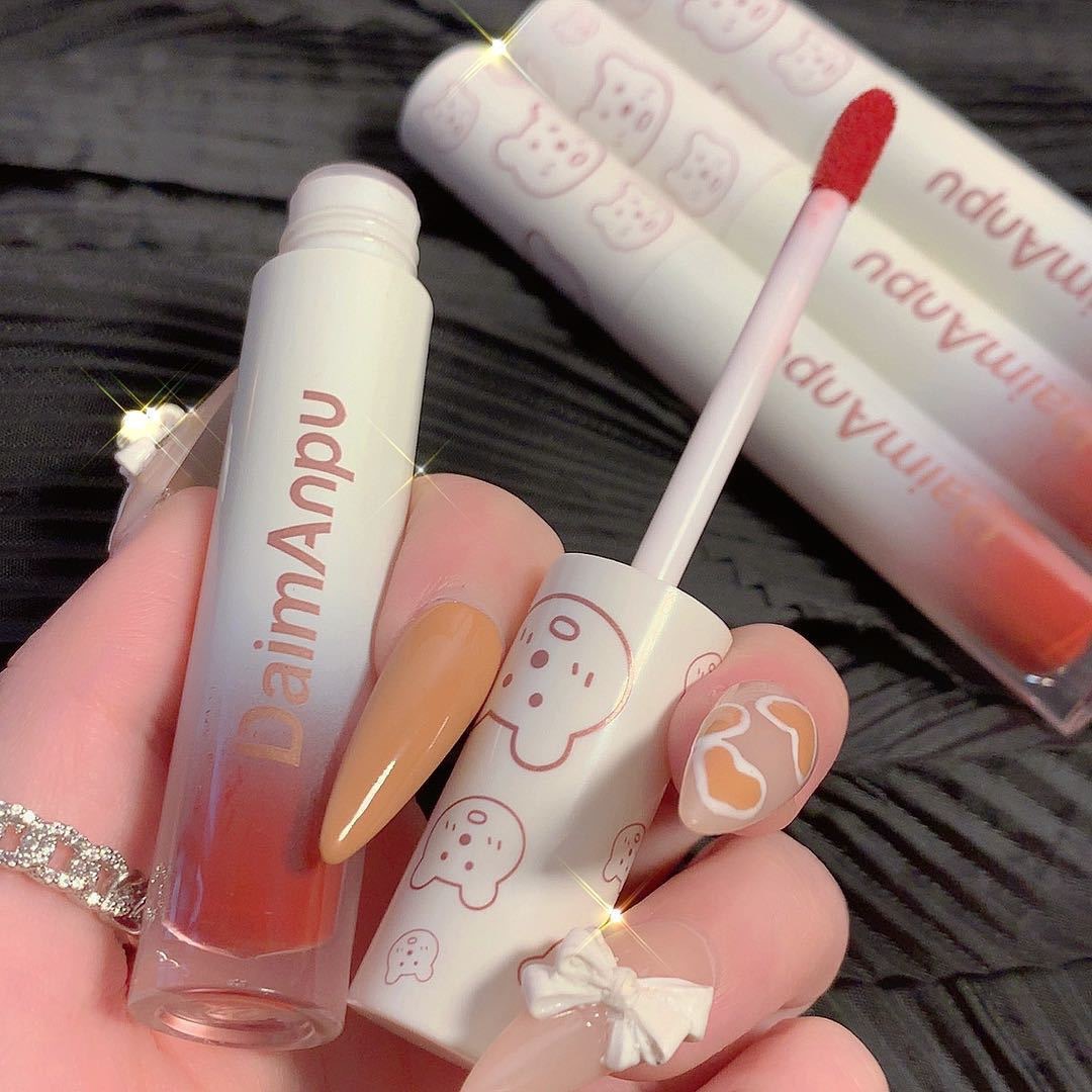 Bear Mirror Lip Glaze Water Glass Lip Gloss Lip Honey Moisturizing Lipstick Student Cheap Doodle
