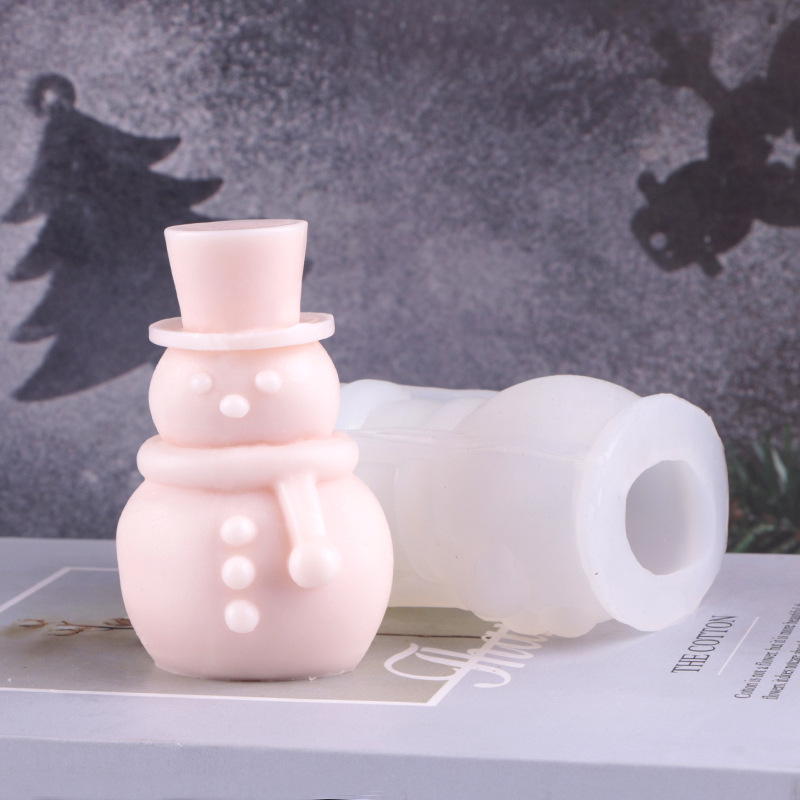 AliExpress hot sale Christmas pine cone candle aromatherapy silicone mold DIY Christmas tree plaster decoration silicone mold
