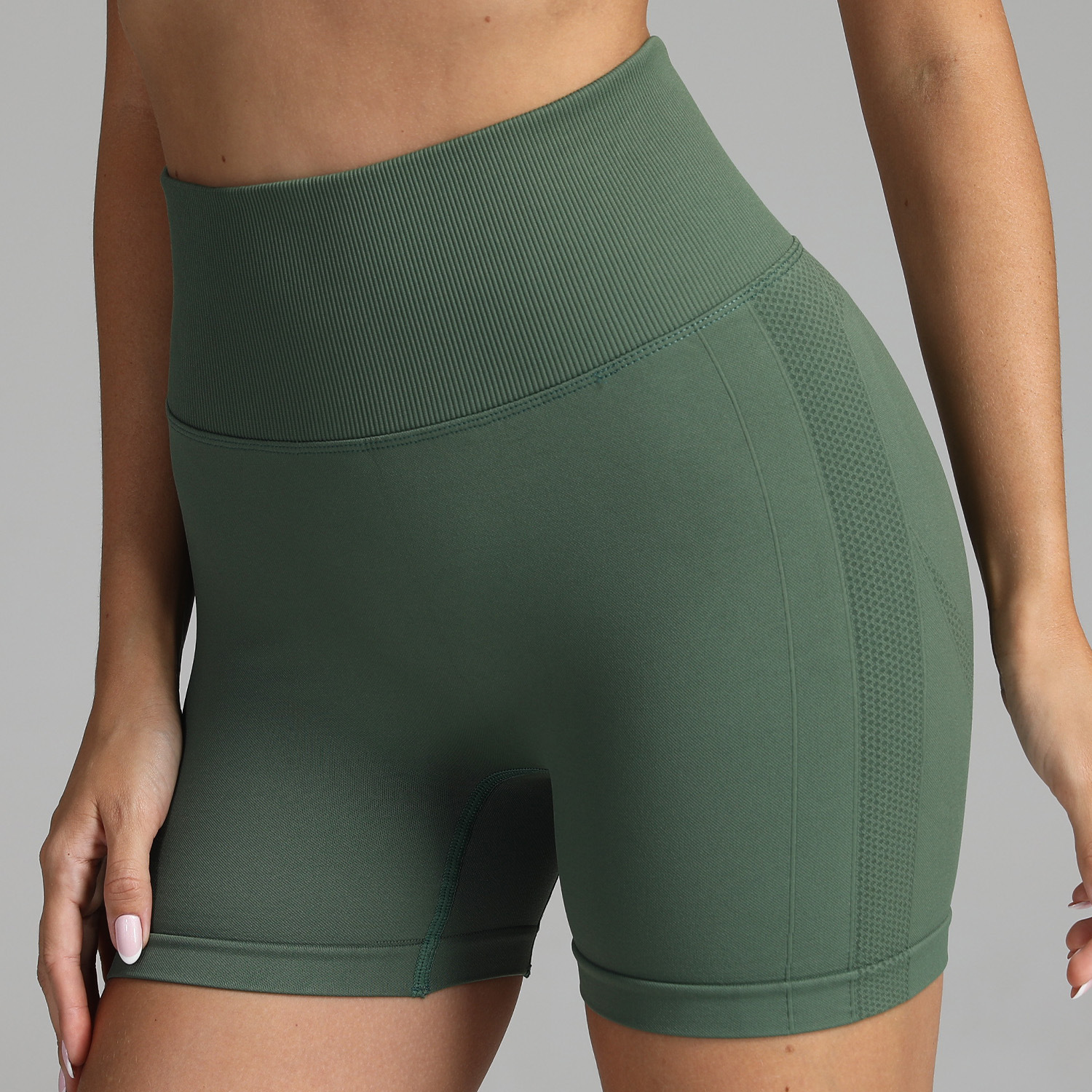 Amazon in stock seamless yoga shorts Peach Hip lifting high waist fitness shorts tight running sports three pants