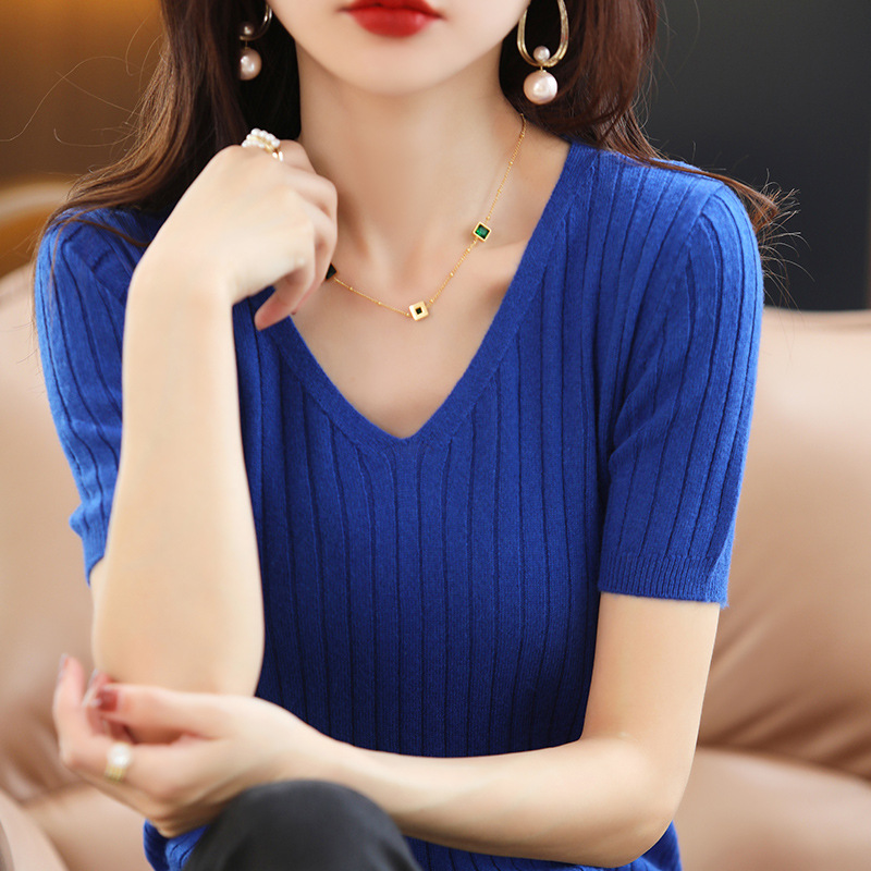 Beige Vertical T-Shirt V-Neck Women's Top All-Match Slim-Looking Base Shirt Outer Wear Short-Sleeved Inner Knitted Top