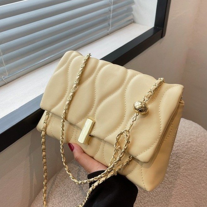 Wholesale fashion simple small bag women's new retro versatile small square bag high-end single shoulder crossbody bag