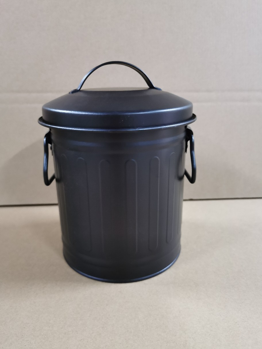 Wrought Iron American Style Retro Desktop Stationery Storage Bucket European Style Trash Bin Flower Bucket Art Pen Container Small Iron Bucket