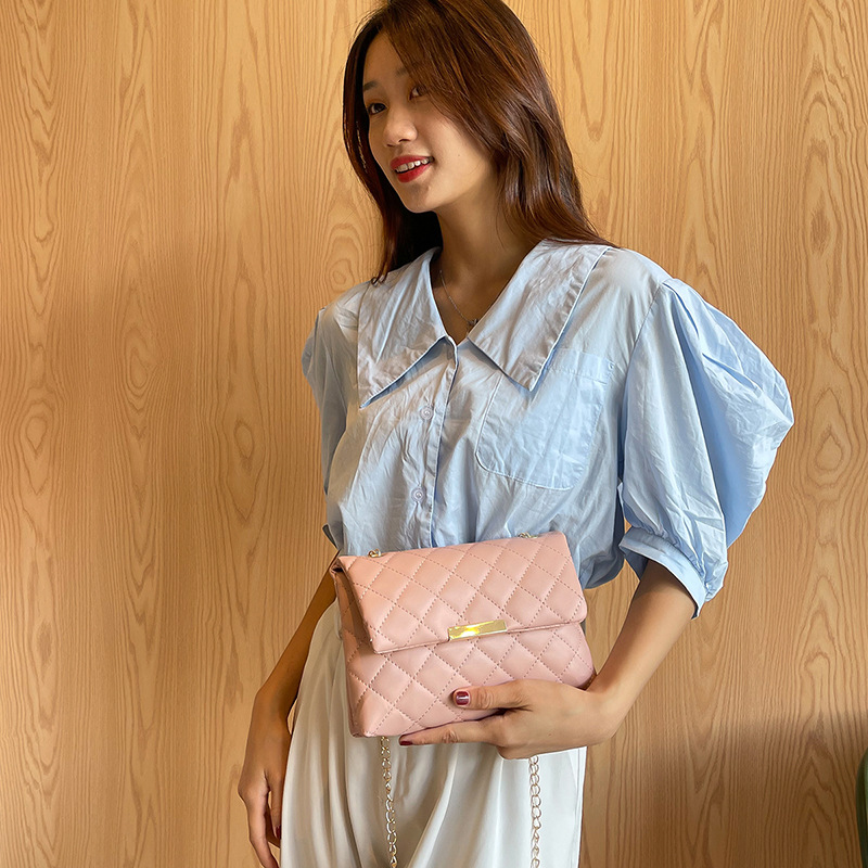 Korean version of the rhombus bag women's bag 2022new bag embroidered small square bag Southeast Asian foreign trade wholesale chain messenger bag