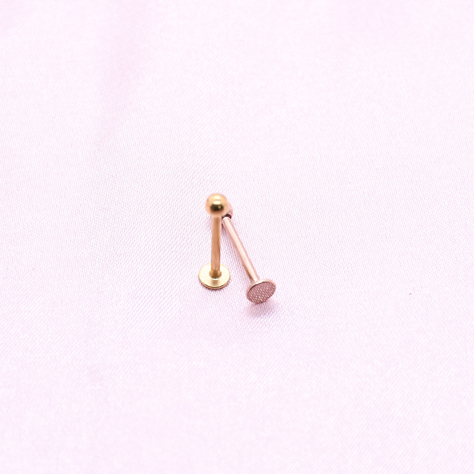 Wholesale stainless steel spherical straight nose nail tongue nail lip nail multi-specification small ear studs body piercing jewelry recommend