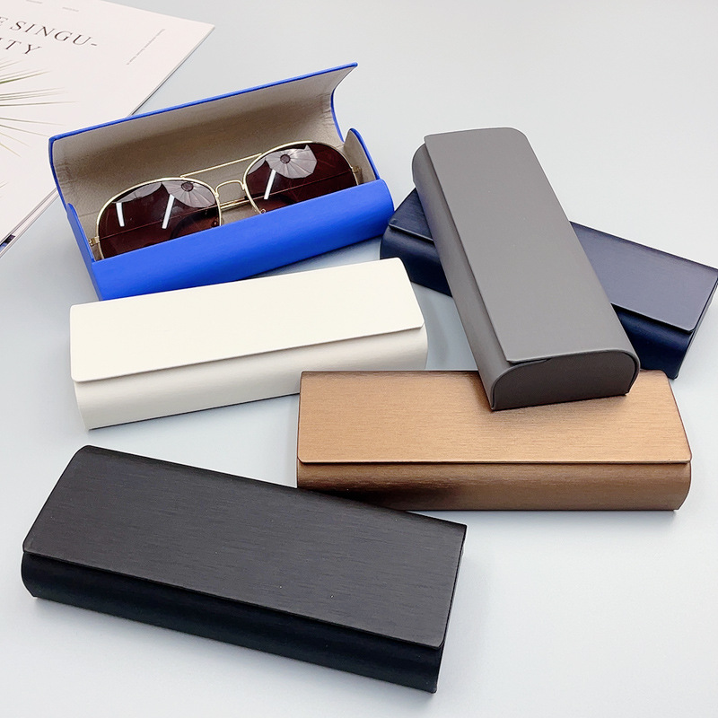 New high-level anti-pressure high-value myopia glasses box for men and women students factory wholesale glasses box