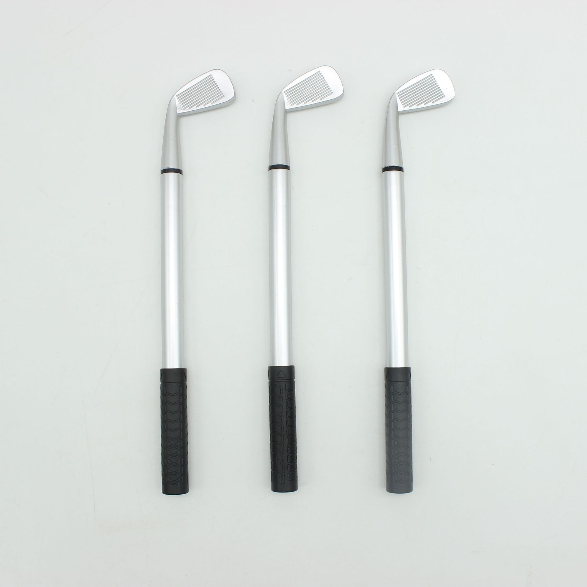 E-commerce supply in stock golf creative gift pen golf plastic club ballpoint pen plus customer LOGO