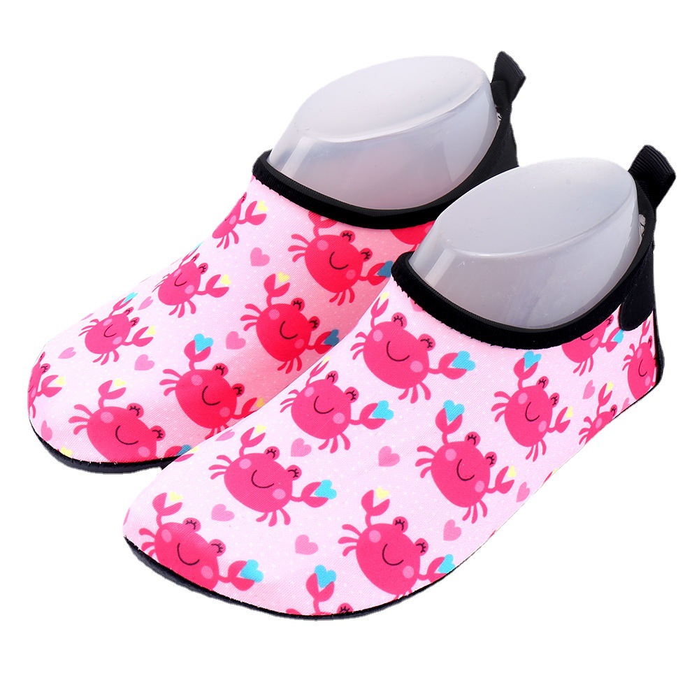 Beachshoes New Beach children's wading barefoot patch skin floating diving shoes women's anti-cut non-slip swimming shoes