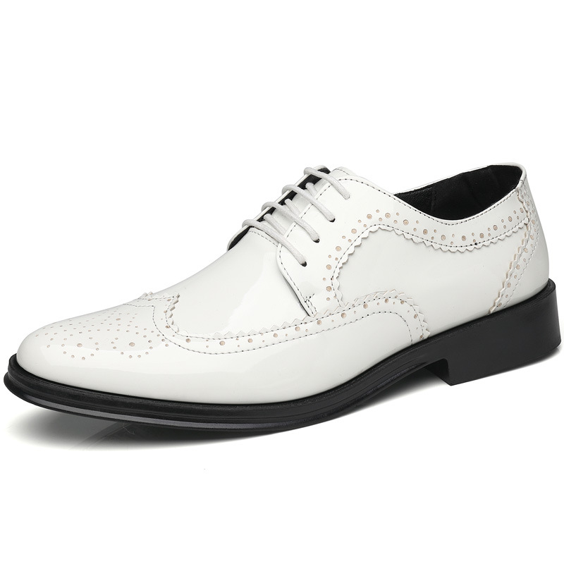 Spring New Bullock Carved Leather Shoes Patent Leather Gloss British Large Size Leather Shoes Studio Model Shoes for Groom Shoes_voghion.com