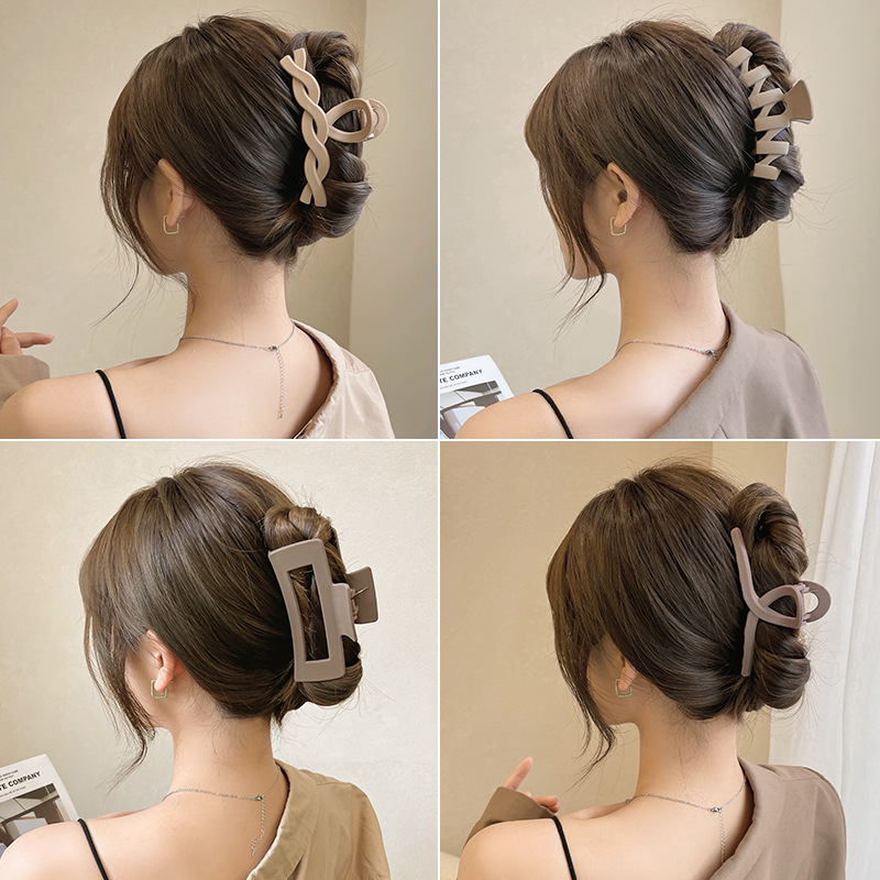 Plush Grab Clip Women's Large Autumn and Winter Mao Hair Clip Back Head Hair Volume Multi-headdress Advanced Sense Hair Clip Shark Clip