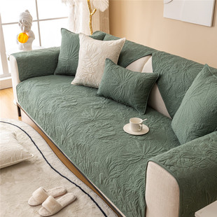 Four Seasons Universal Cotton Quilted Embroidered Leaves Sofa Cushion Solid Color Modern Non-Slip Sofa Cushion Towel Wholesale