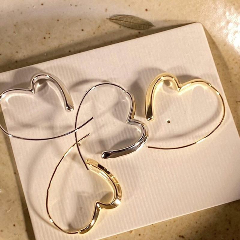 Square and round face, Tiancai! Simple cold style lovely earrings 2023 new popular elegant all-match earrings earrings for women