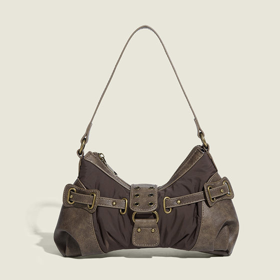 Retro distressed underarm bag American bag waste soil style 2023 autumn and winter New one-shoulder portable rivet French stick bag
