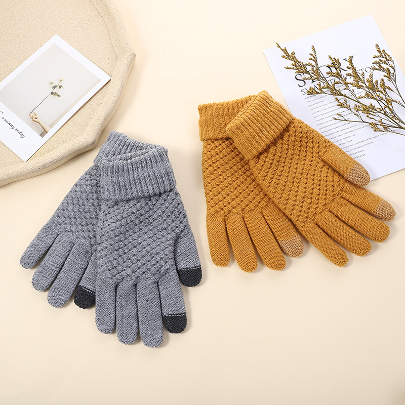 Touch screen gloves knitted jacquard pineapple gloves thickened warm finger men and women foldable non-slip gloves wholesale_voghion.com