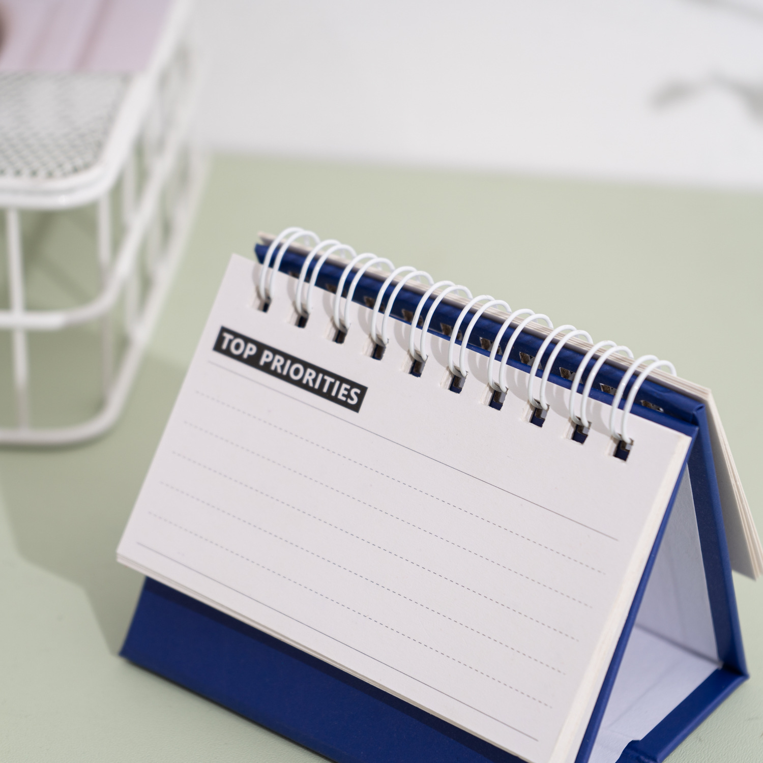 Cross-border small desk calendar 2025 desk calendar mini desk calendar desktop creative decoration notepad English version calendar month calendar