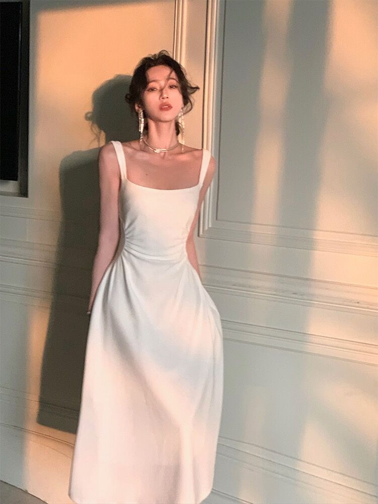 Fashion Trend White Sling Dress Women's 2024 New A- line French Waist Niche Design Long Dress