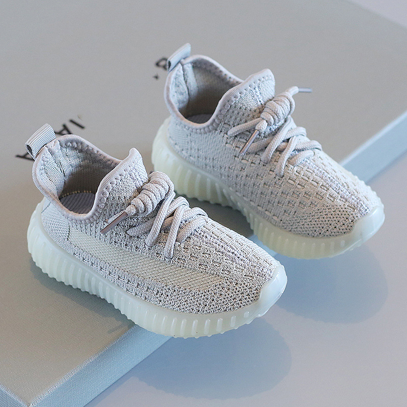 Children's coconut shoes 2024 spring boys sneakers fly net shoes girls casual shoes baby shoes a generation of hair