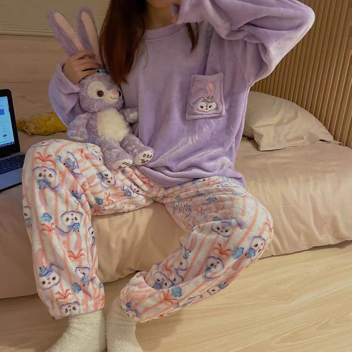 Coral velvet pajamas for women  autumn and winter new flannel thickened plus velvet cute cinnamon dog home clothes