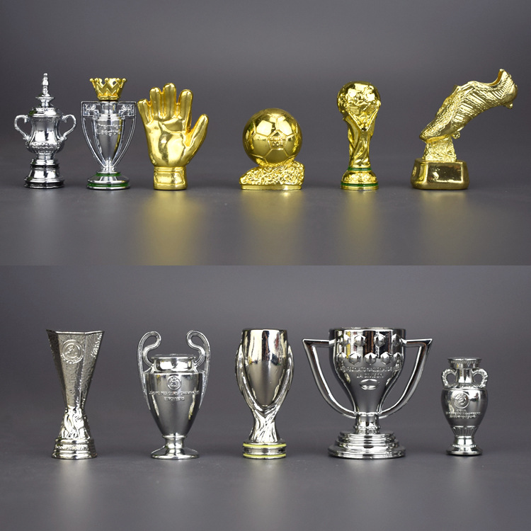 Mini Zinc Alloy Trophy Ornaments Keychain Champions League Premier League Serie A Bundesliga Gold Boots Gold Ball Gold Cup Souvenir