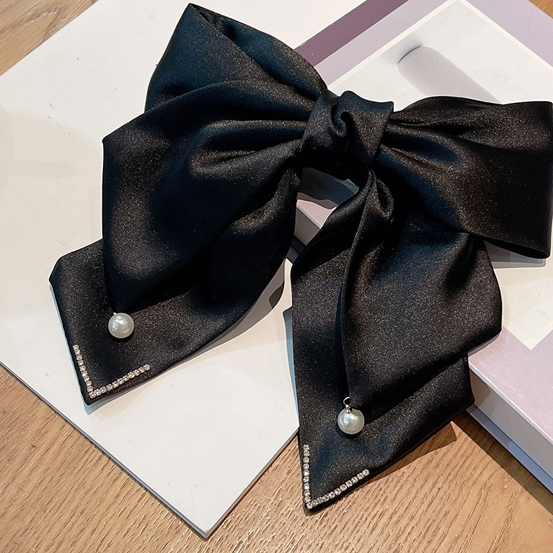 Versione coreana degli accessori per capelli con fiocco sul retro della testa, fermaglio per capelli da principessa grande, nuovo accessorio per capelli con forcina in raso multistrato e perle all'ingrosso_voghion.com