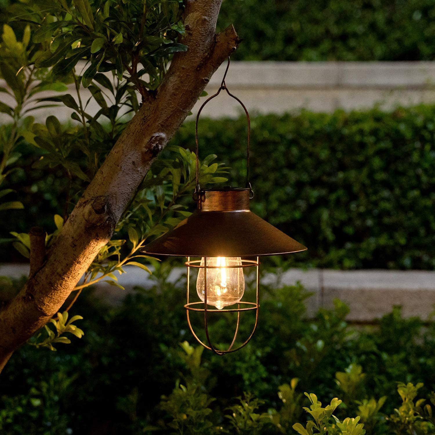 European Style Outdoor Courtyard Hanging Decorations Lawn Lamp Iron Art Villa Retro Atmosphere Lamp Community Induction Solar Horse Lamp