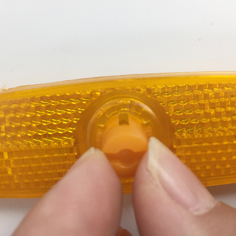 Mountain Bike Bicycle Reflector Reflective Light Bicycle Riding Equipment Accessories Warning Light Fish Wheel Cursor