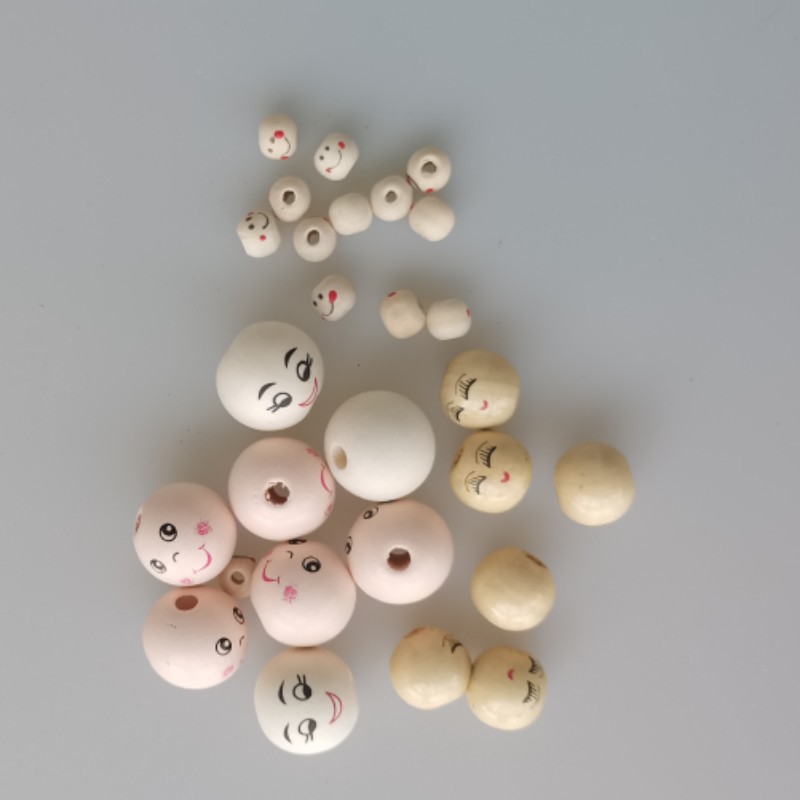 Cute Smiley Wooden Beads Cartoon Round Decorative Pendant Cartoon Toy Ball Filling Ball Creative Wooden Products Wholesale
