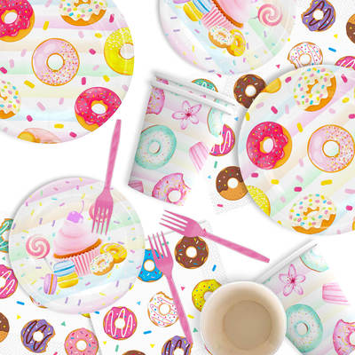 Create a dream donut party, exquisite props, full of girls heart