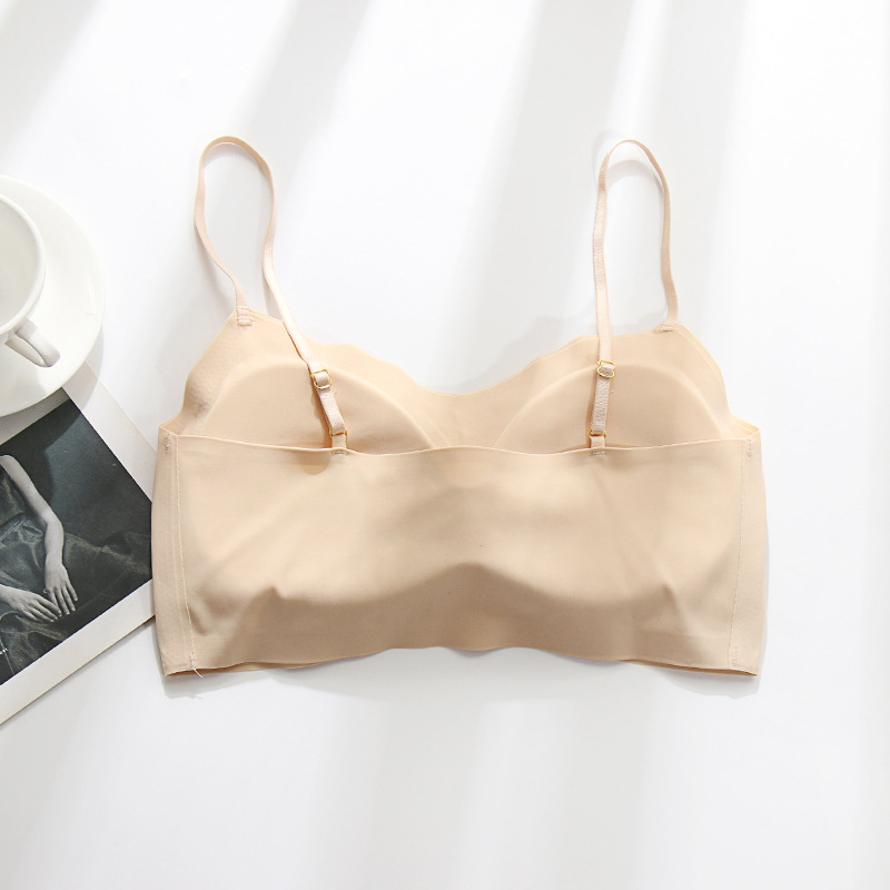 Summer Ice Silk Simple Shallow V-Neck Beautiful Back Traceless Sports Belt Chest Pad Anti-running Light Tube Bust One-piece Sling Underwear