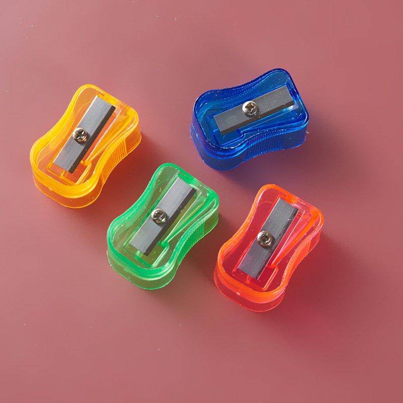 Small pencil sharpener plastic square pencil sharpener single hole children Primary School cartoon pencil sharpener manual pencil sharpener wholesale