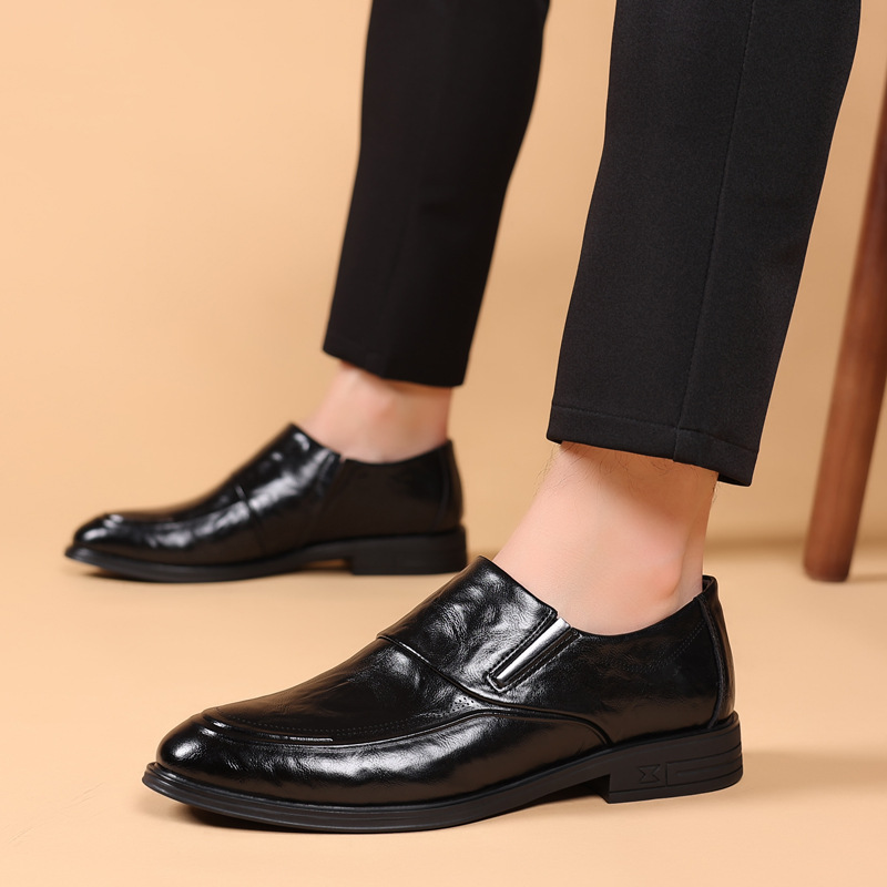 Autumn 2023 New Men's Business Dress Shoes Men's Genuine Leather Breathable Pointed Leather Shoes Leg Shoes Men's 1358