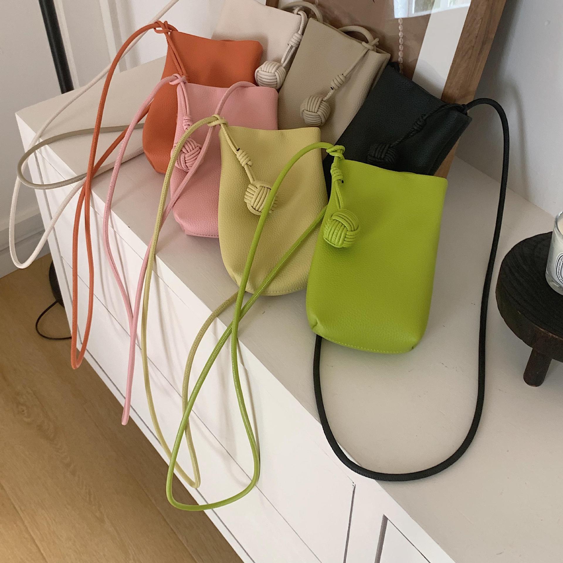 2023 Korean Fashion Crossbody Bag Cross-border Foreign Trade High-quality Shoulder Bag Women's All-match Crossbody Portable Mobile Phone Bag