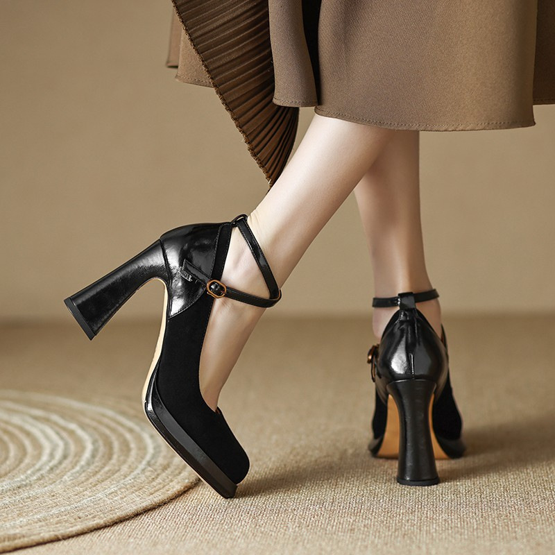 High-heeled shoes women's 2023 Spring and Autumn new fashion shallow mouth retro square head thick heel waterproof table Mary Jane shoes wholesale