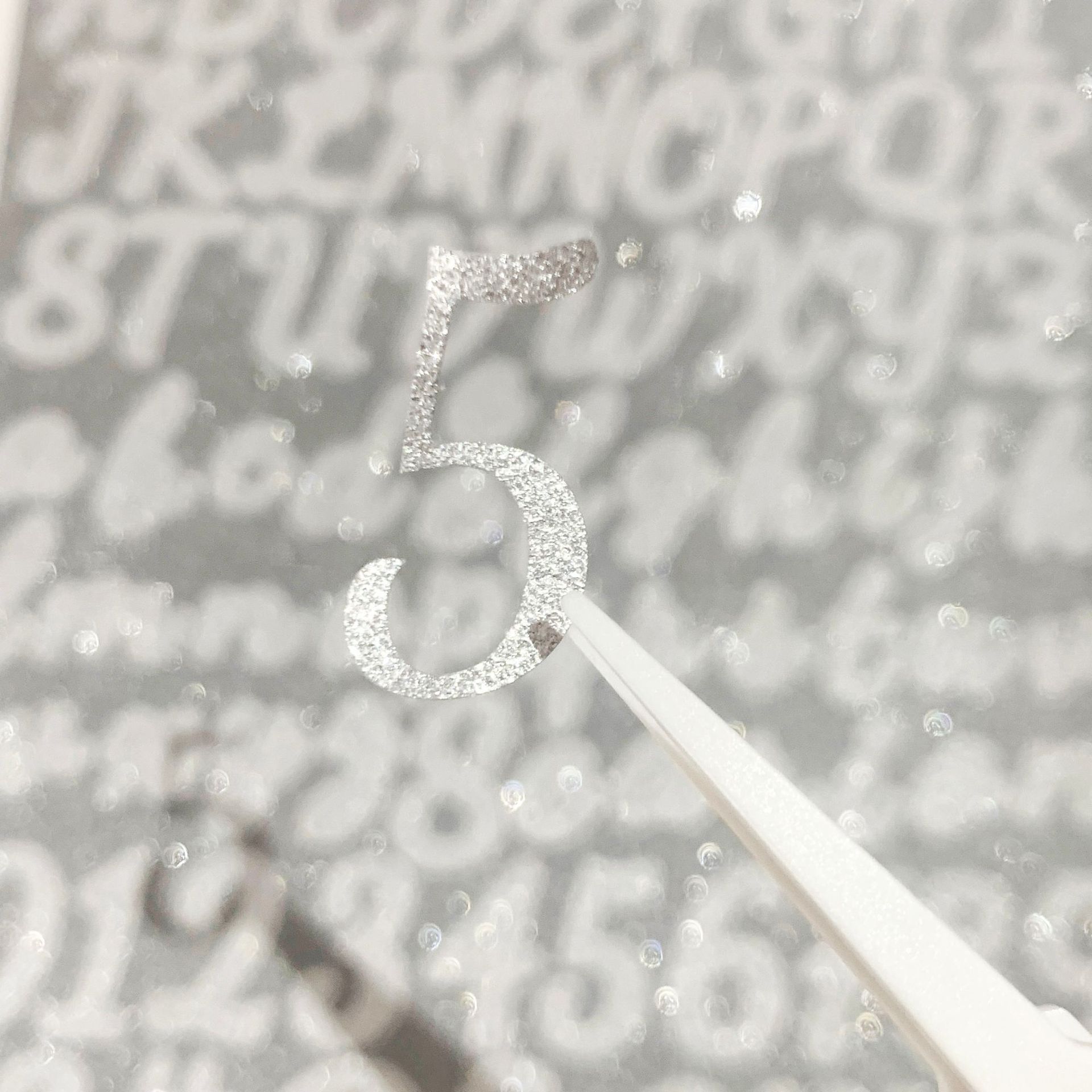 Cross-border Glitter Letter Sticker Golden Silver Digital Creative DIY Decorative Water Cup Mailbox English Letter Sticker
