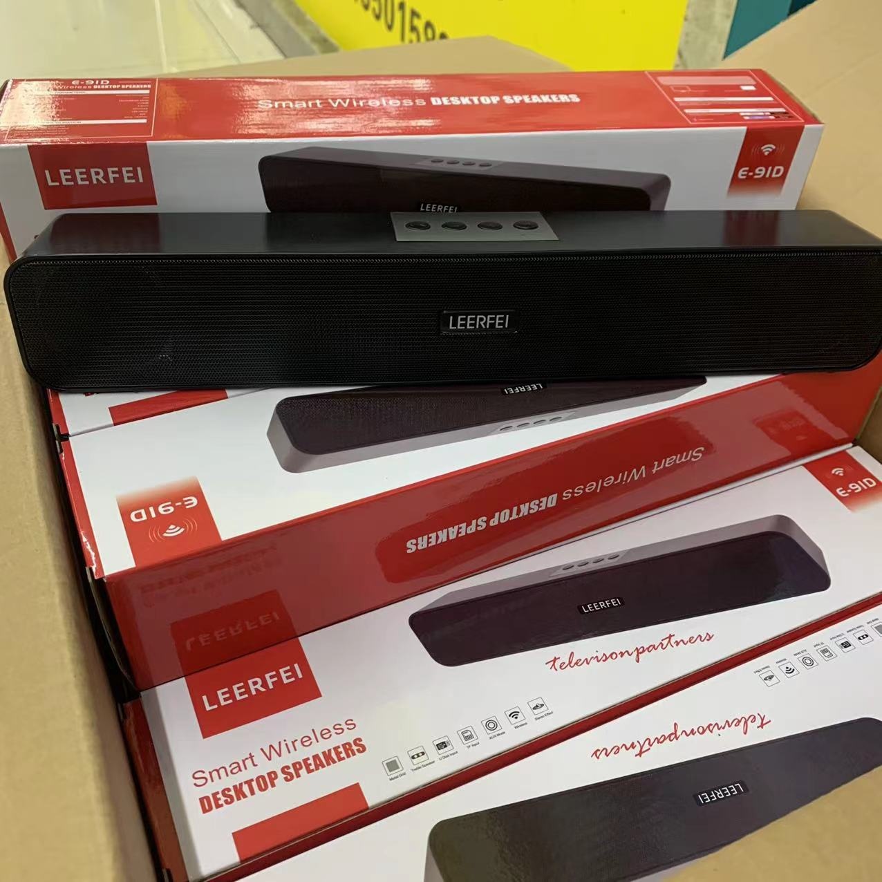 Remove the factory overstock smart Bluetooth speaker from after-sales service and clear the price once.