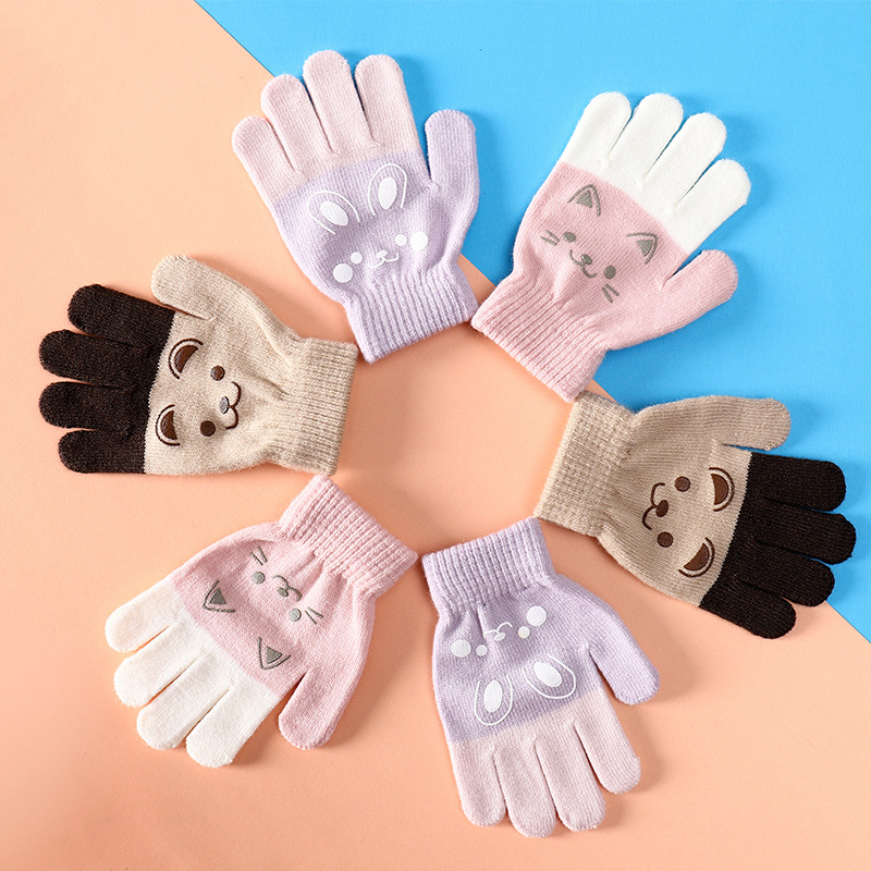 Children's cartoon gloves autumn and winter warm finger cute boys and girls finger gloves knitted primary school student gloves