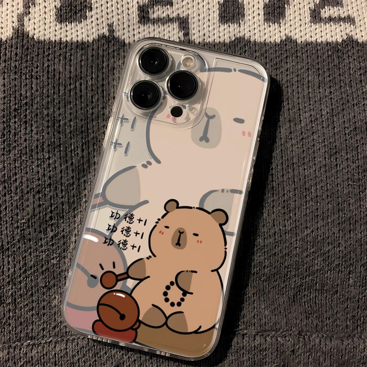 佛系水豚蘋果iPhone15手機殼14promax太空軟殼13promax/xs/xr可愛