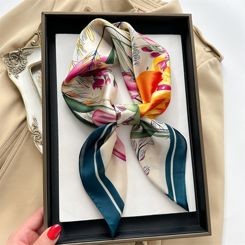 Korean New Small Square Scarf Women's Scarf 70cm Letter Printed Scarf Square Shawl Hair Scarf Wholesale Headscarf Hair Accessories