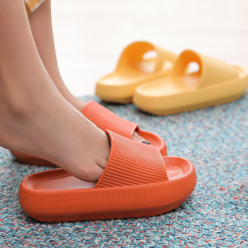 Stomping excrement feeling new thick-soled slippers women's summer indoor home bathroom bath couple's sandals and slippers men's height