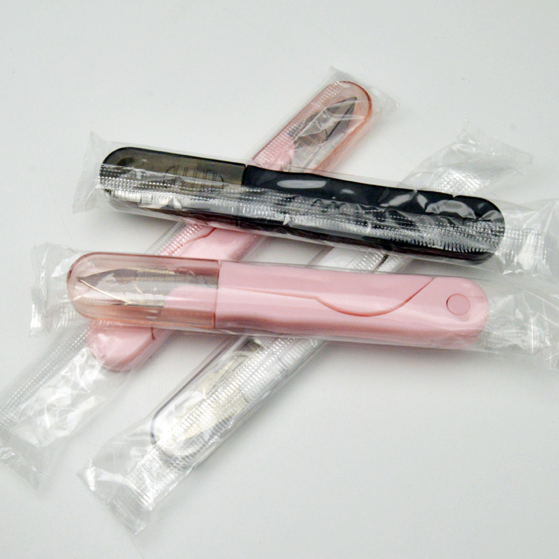 Household small scissors DIY with lid color fishing thread scissors yarn scissors stainless steel U-shaped portable mini sewing tools