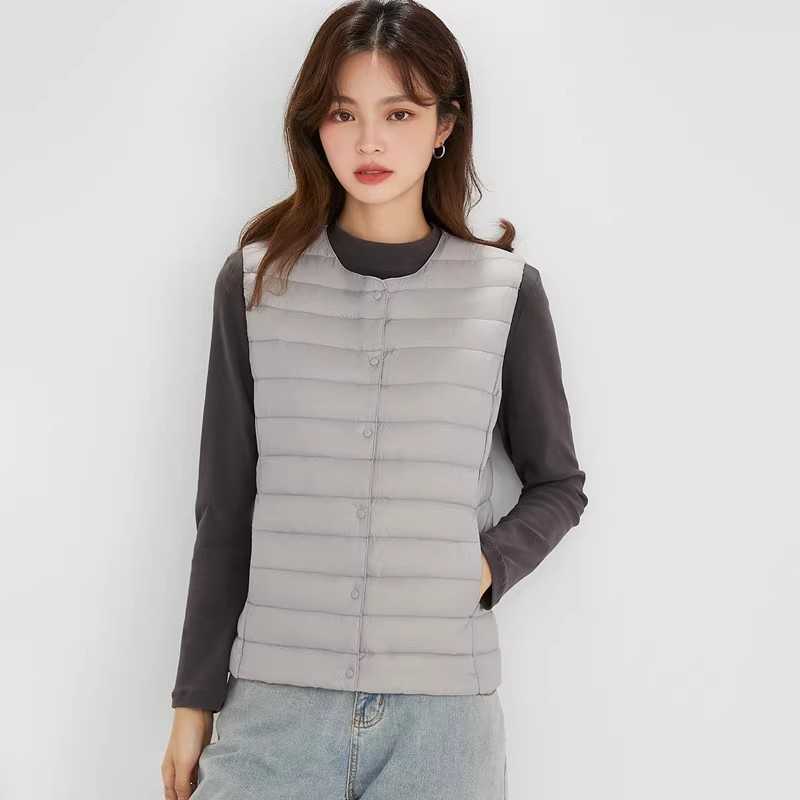 2024 Autumn and Winter 90 Fleece Crewneck Light Down Vest Women's Korean V-neck Short Vest plus size Waistcoat