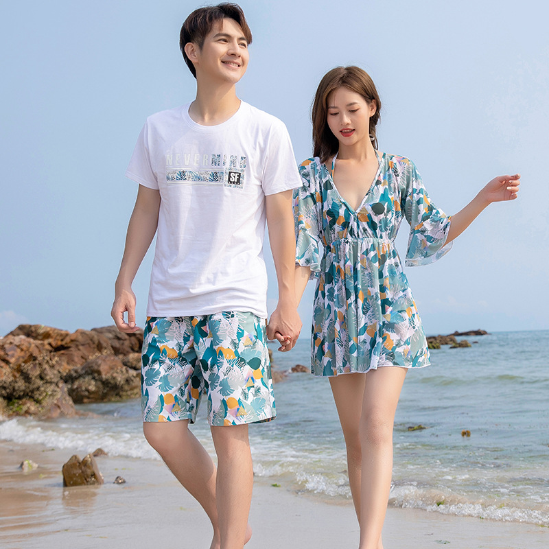Hot spring swimsuit women's three-piece set conservative slimming seaside honeymoon vacation men's beach pants couple swimming suit