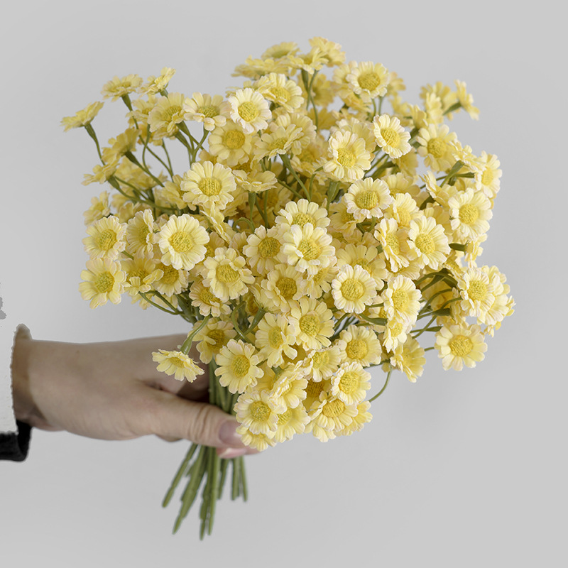 Korean ins style fresh simulation white Daisy fake flower studio shooting props simulation handle beam chamomile