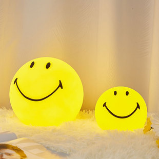 Night market stall atmosphere lamp stall lamp charging net red smiling face lamp outdoor camping courtyard landscape lawn floor lamp