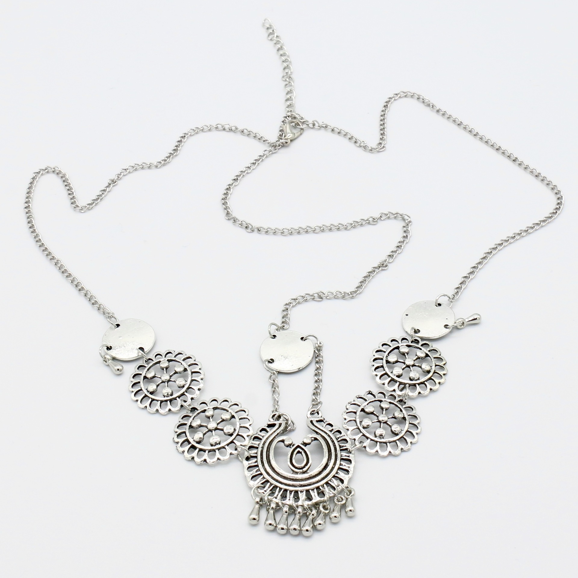 FD0005 European and American retro ethnic style personalized headdress metal carved pattern water drop tassel headband hair chain hair band