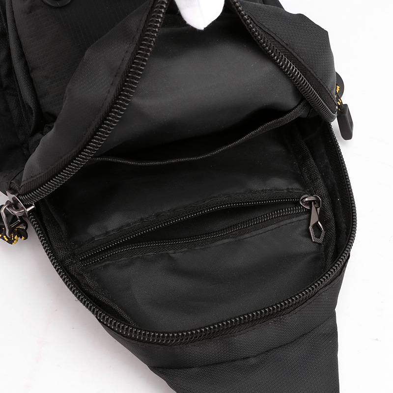 New Outdoor Men's Chest Bag Sports Multifunctional Crossbody Bag Chest Bag Casual Crossbody Bag Fishing Travel Bag