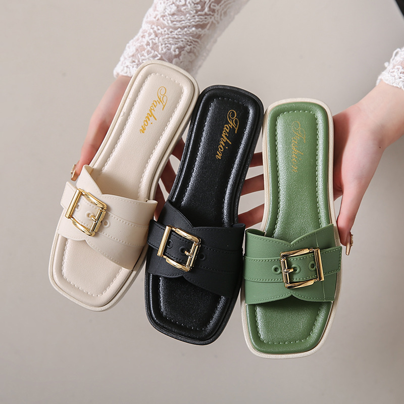 2024 New Slippers Ins Fashionable Outer Wear Shoes Slip-on Comfortable Casual Beach Shoes Flat Sandals